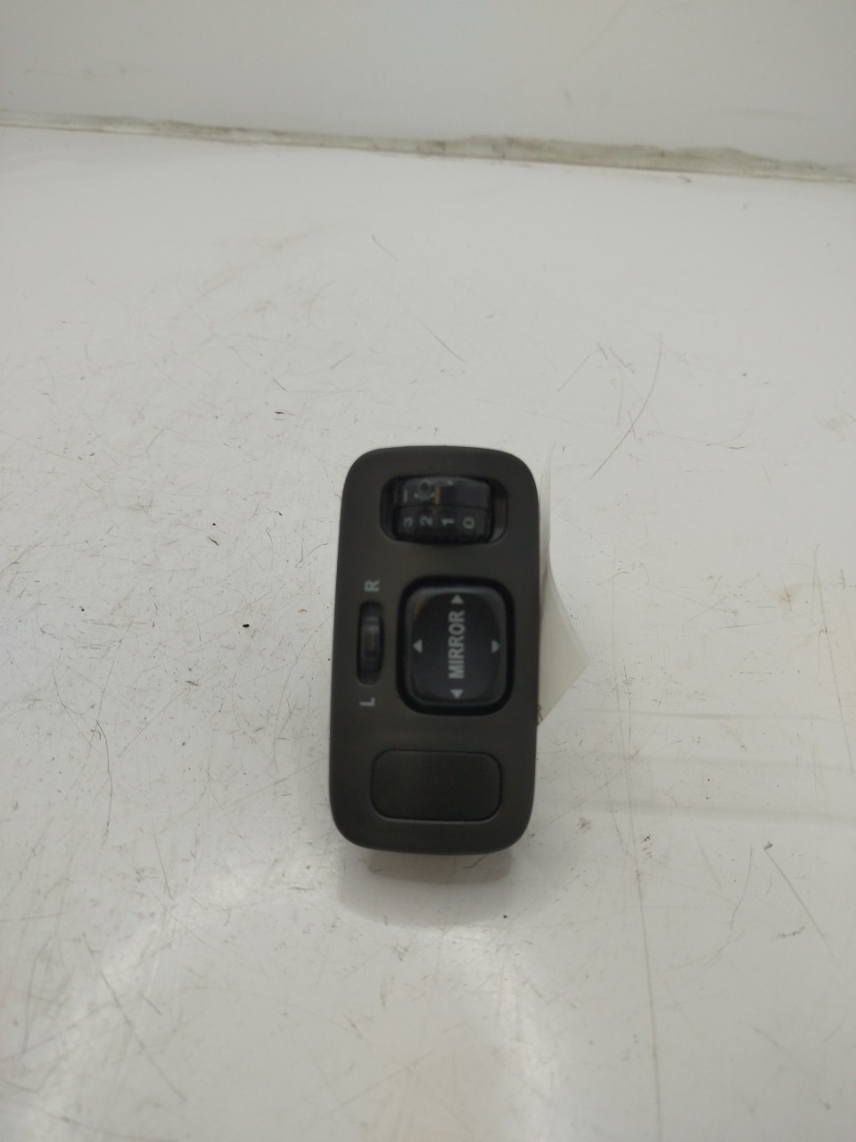Botão / Interruptor de Luzes TOYOTA YARIS  de 1999 a 2005