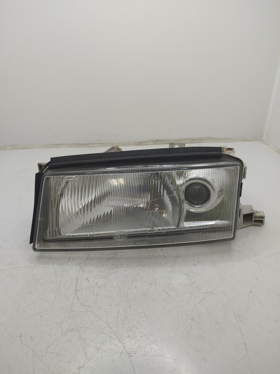 Farol/ Otica Dianteiro ESQ SKODA OCTAVIA I Caixa/Combi  de 2000 a 2010