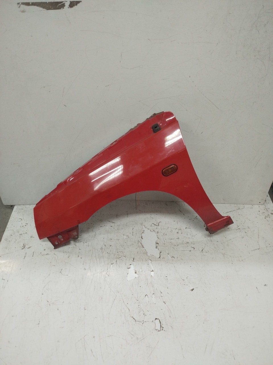 Guarda Lamas Esq RENAULT CLIO I  de 1990 a 1998