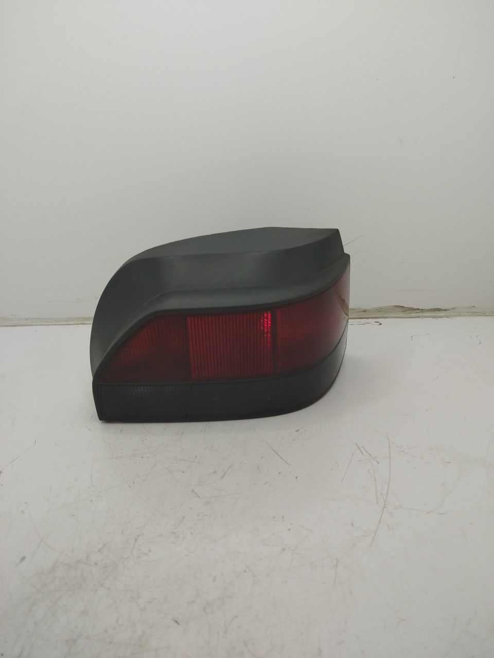 Farolim Stop Dto RENAULT CLIO I  de 1990 a 1998