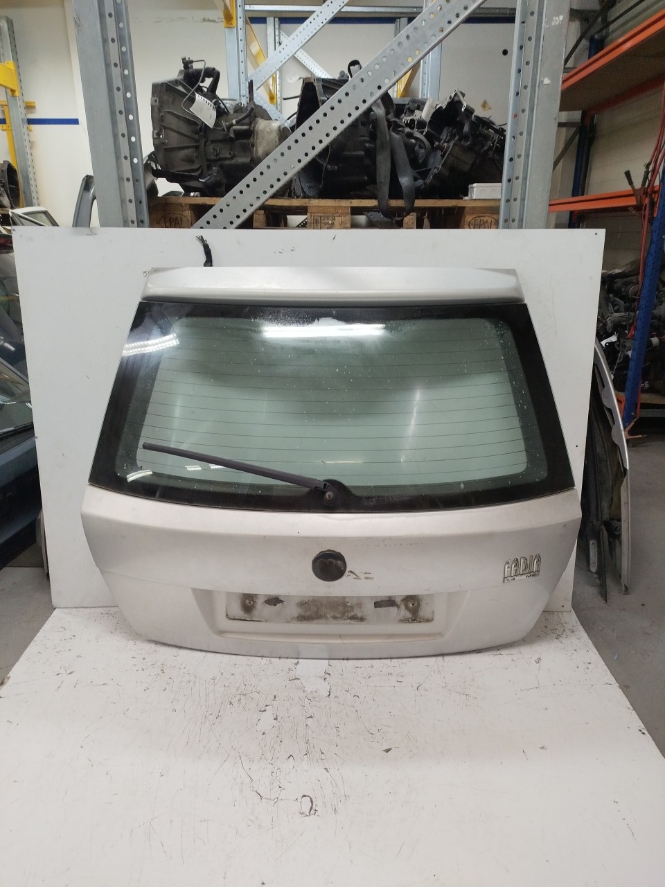 Porta da Mala SKODA FABIA I  de 1999 a 2008