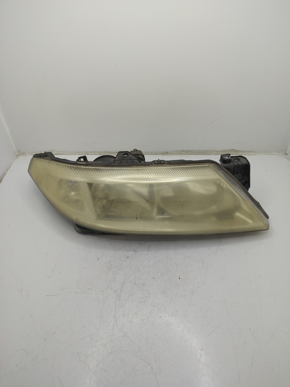 Farol/ Otica Dianteiro DTO RENAULT LAGUNA II Grandtour  de 2001 a 2007