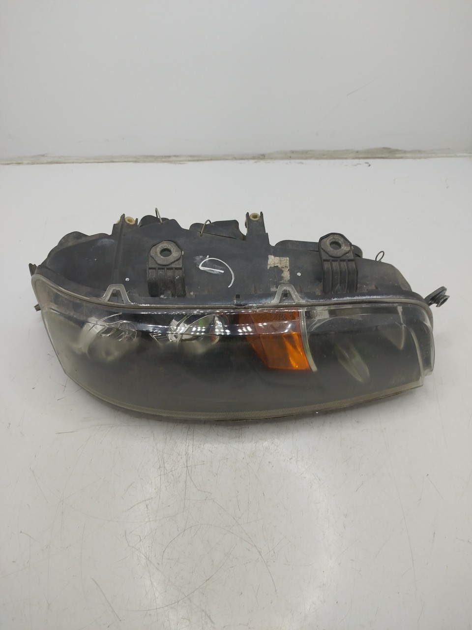 Farol/ Otica Dianteiro DTO FIAT PUNTO  de 1999 a 2012