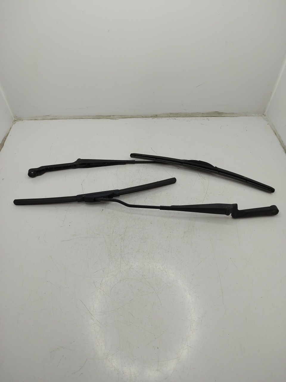 Haste/Braço de escova Limpa Vidros VOLKSWAGEN POLO  de 1994 a 1999
