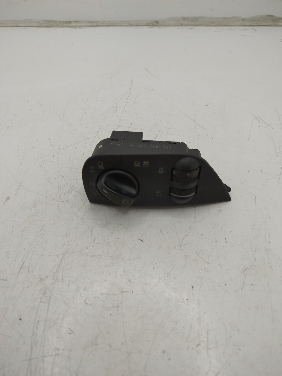 Botão / Interruptor de Luzes VOLKSWAGEN POLO  de 1994 a 1999