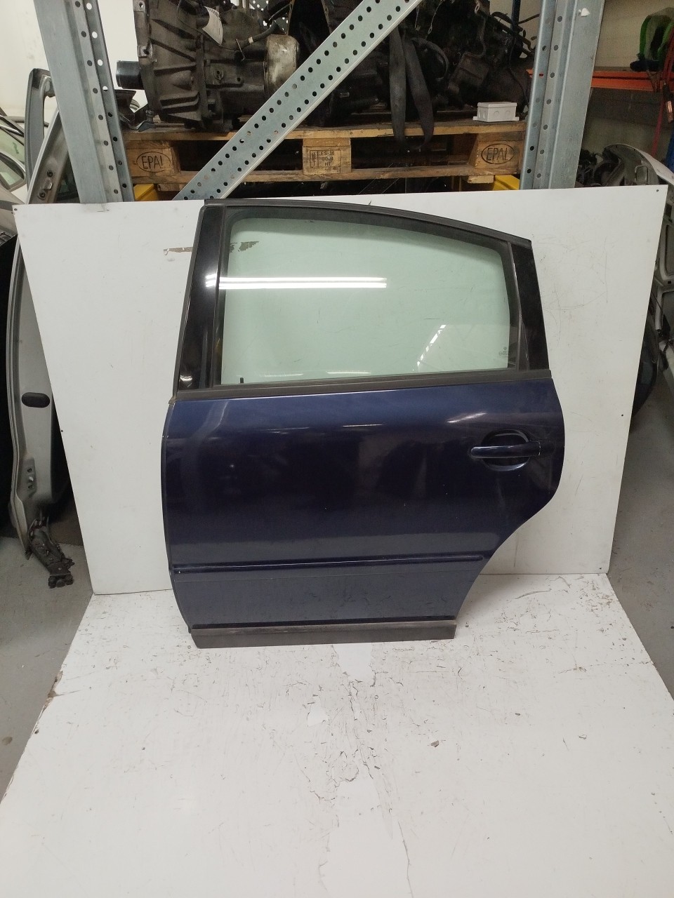 Porta Tras ESQ VOLKSWAGEN PASSAT  de 1996 a 2001