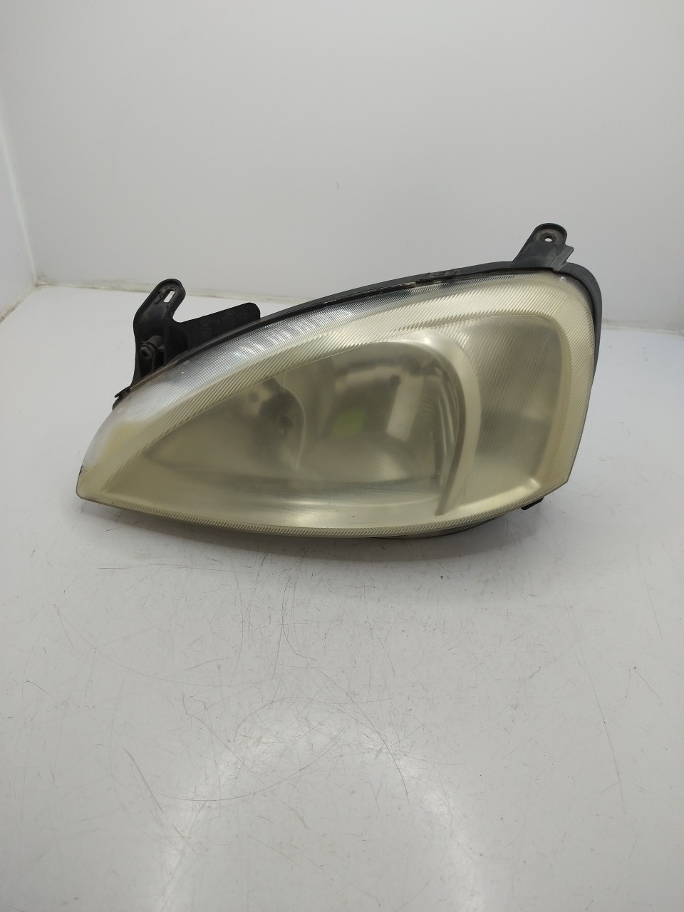 Farol/ Otica Dianteiro ESQ OPEL CORSA C  de 2000 a 2009