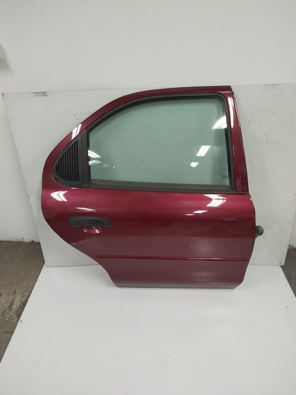 Porta Tras DTO  FORD MONDEO I  de 1993 a 1996