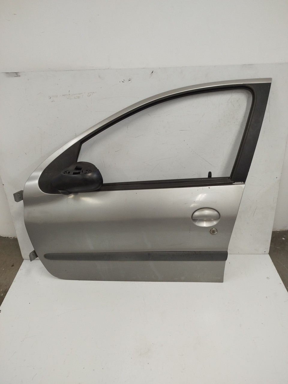 Porta Frente Esq PEUGEOT 206 SW  de 2002 a 0