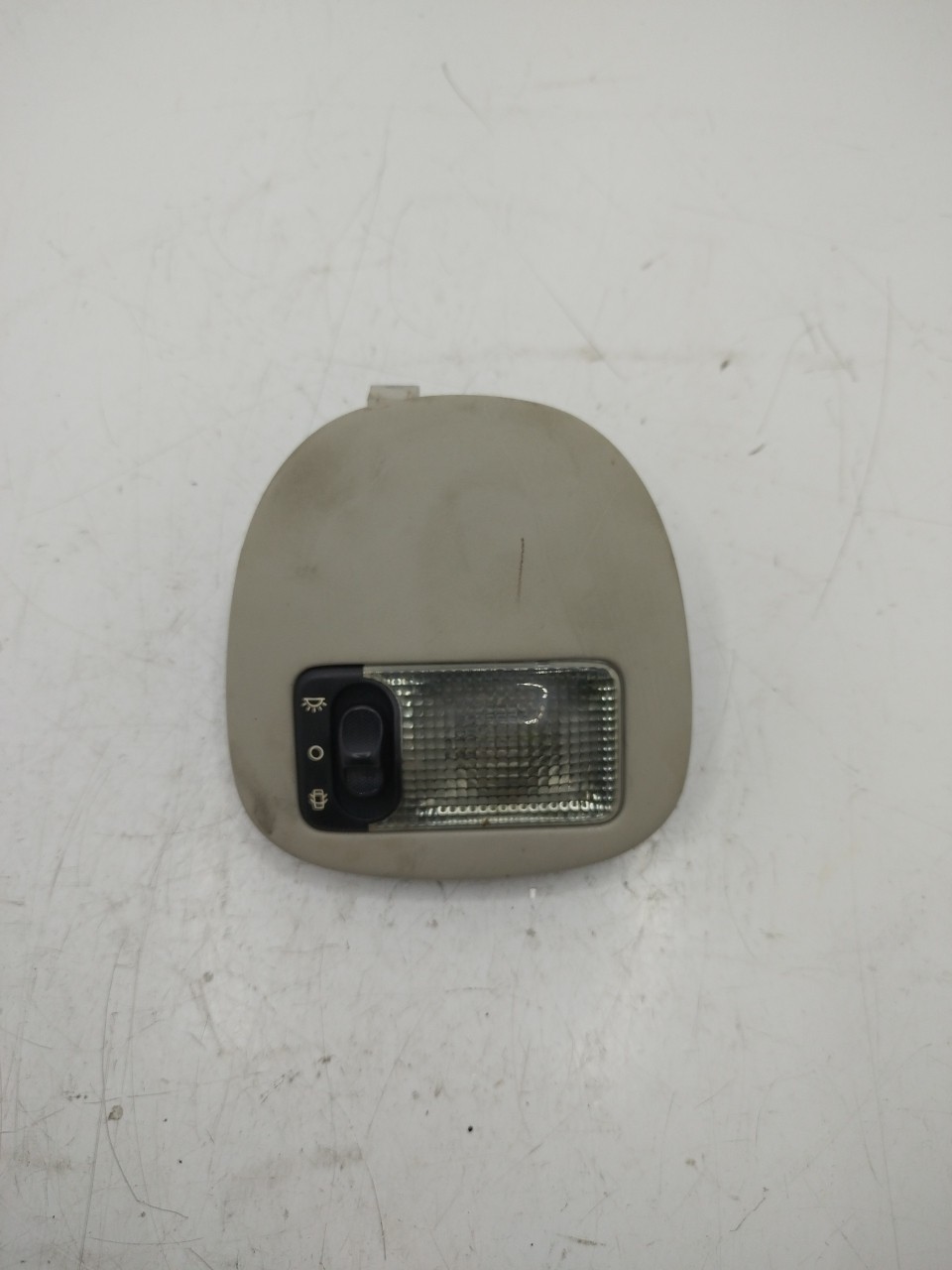 PLAFONIER INTERIOR PEUGEOT 206 SW  de 2002 a 0