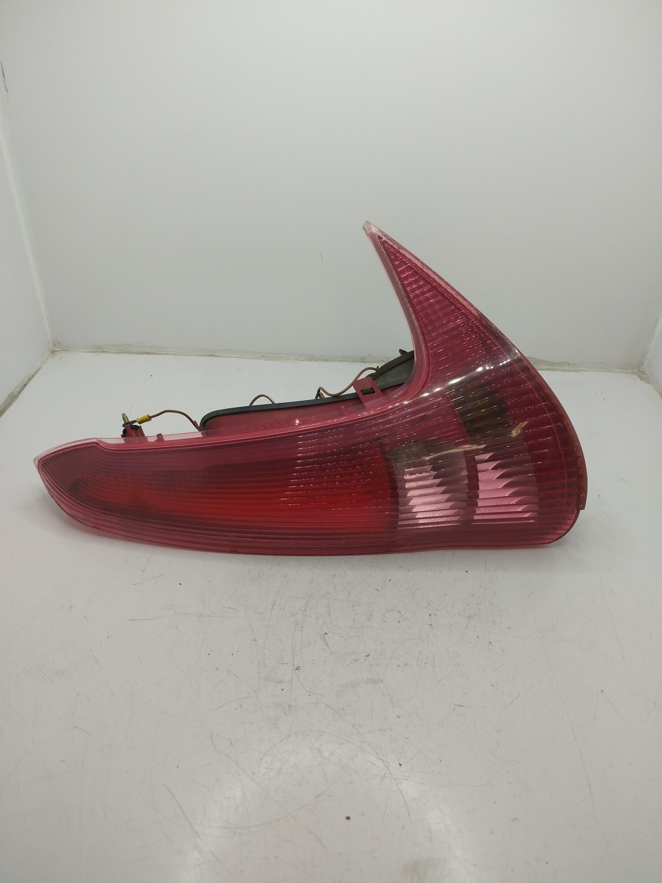 Farolim Stop Dto PEUGEOT 206 SW  de 2002 a 0