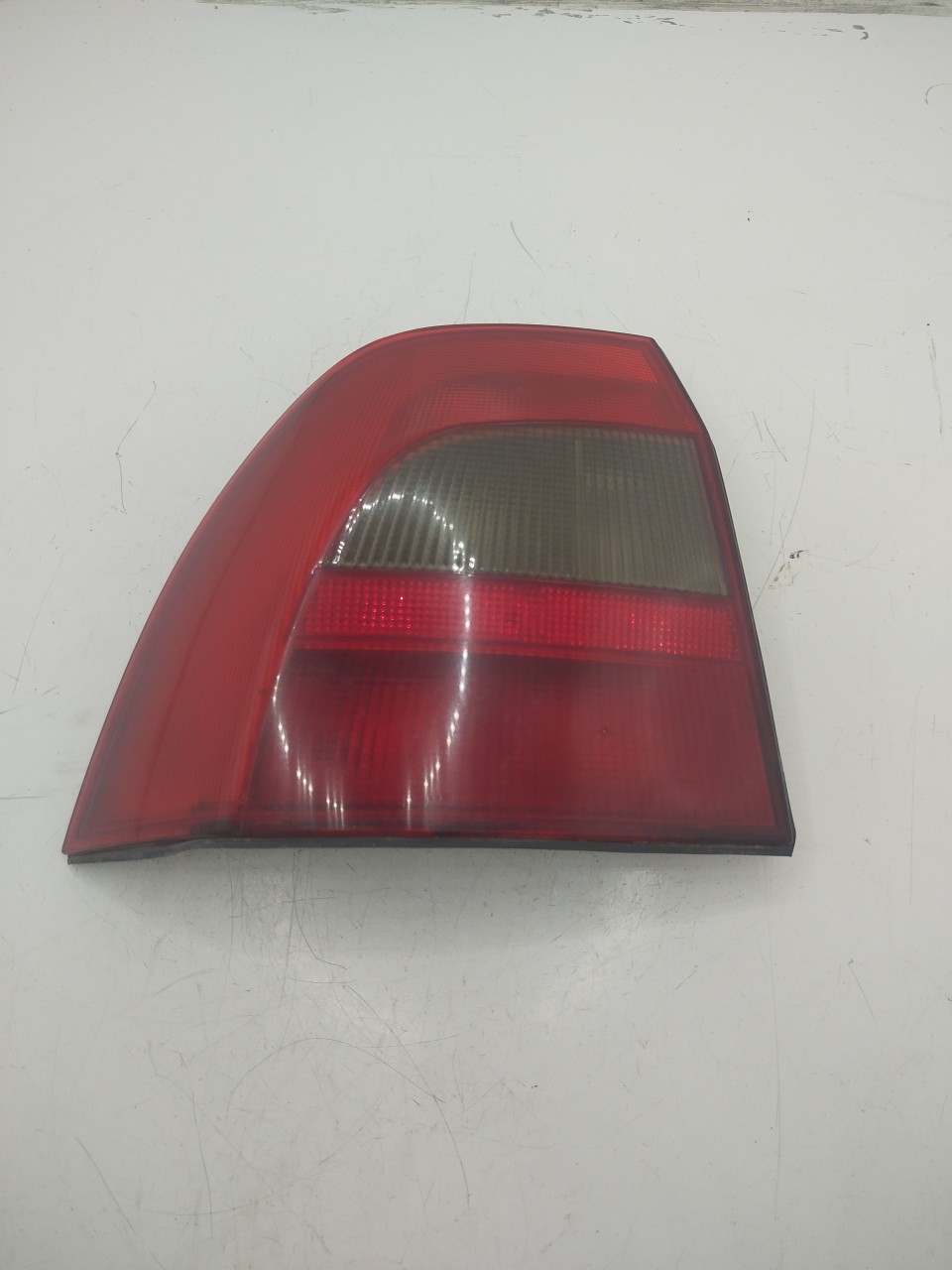 Farolim Stop Esq OPEL Vectra B  de  a 