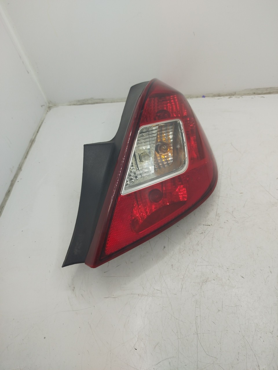 Farolim Stop Dto OPEL CORSA D  de 2006 a 2014
