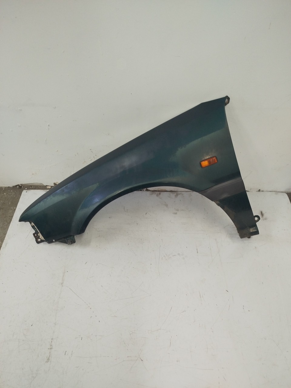 Guarda Lamas Esq HONDA CONCERTO  de 1989 a 1996