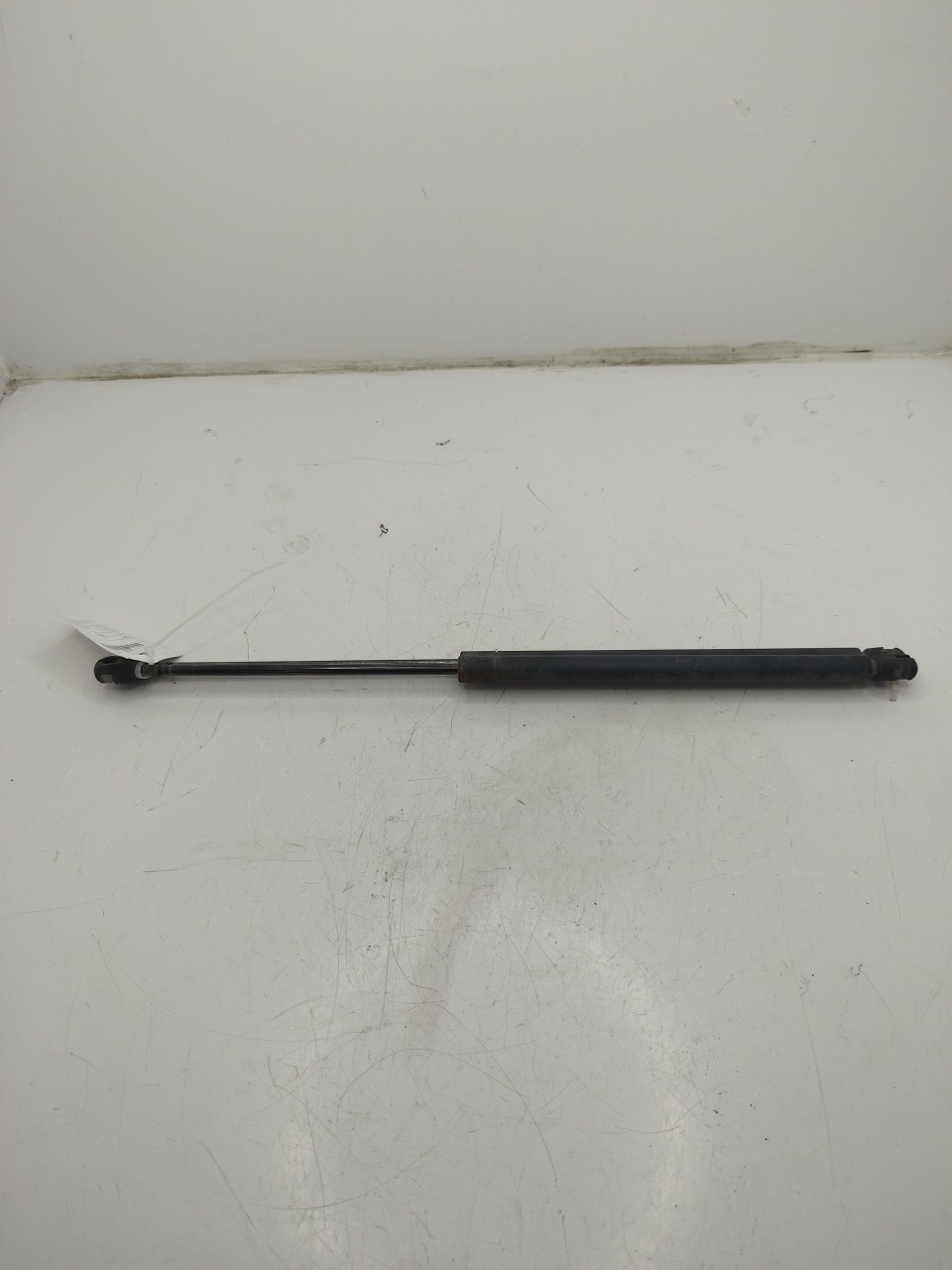 Amortecedor porta da mala MITSUBISHI SPACE STAR Veículo multiuso  de 1998 a 2004