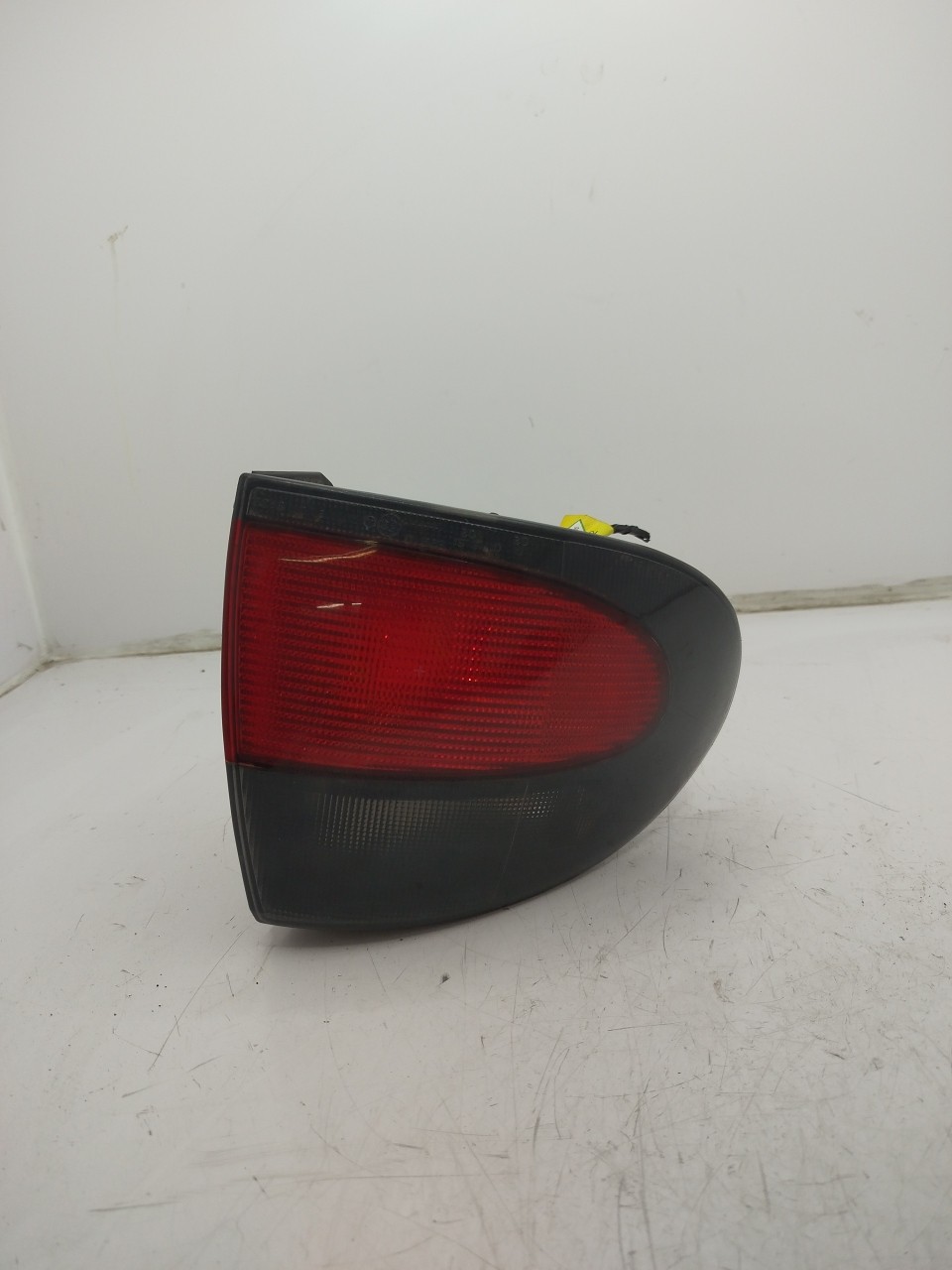 Farolim Stop Esq RENAULT MEGANE I Classic  de 1996 a 2008
