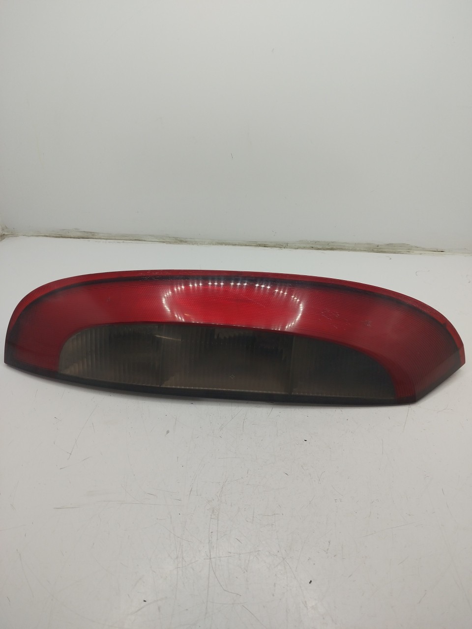 Farolim Stop Esq OPEL CORSA C  de 2000 a 2009