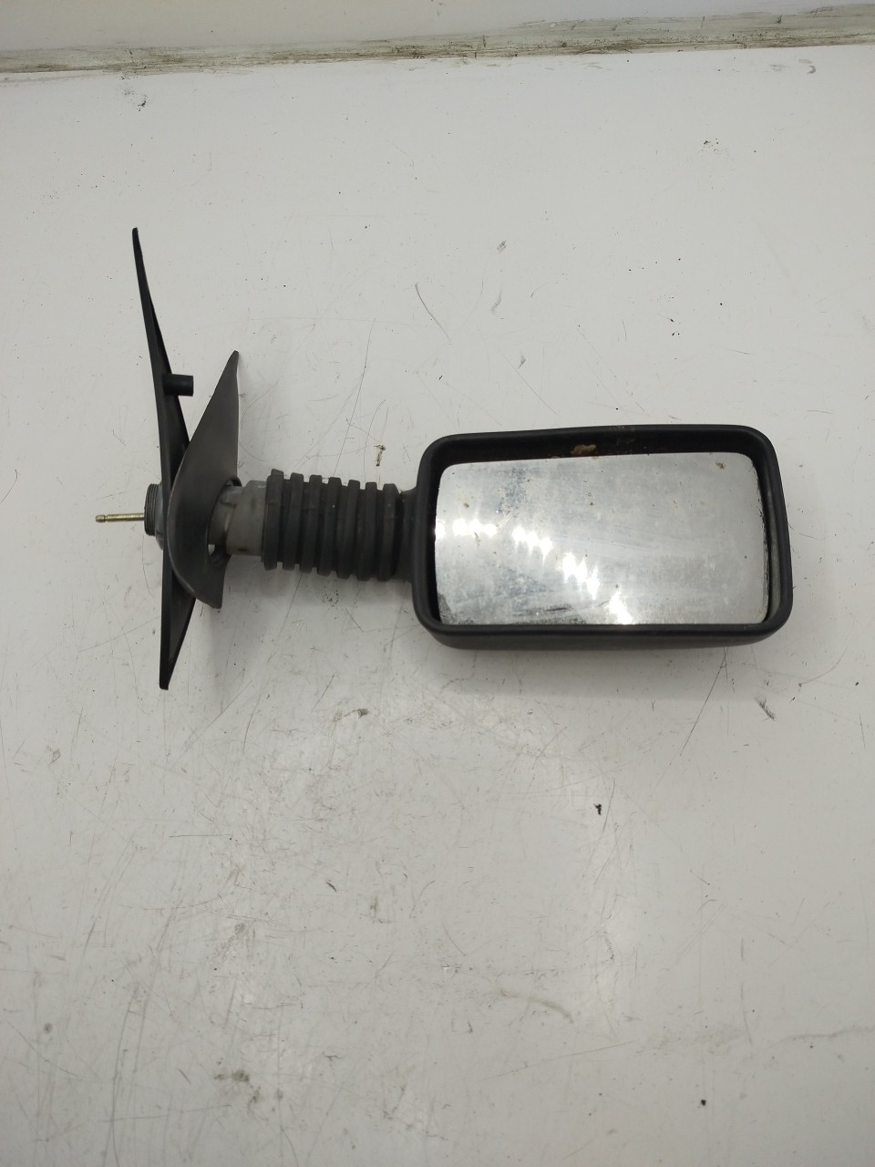 Espelho Retrovisor Dto FIAT UNO  de 1983 a 2006