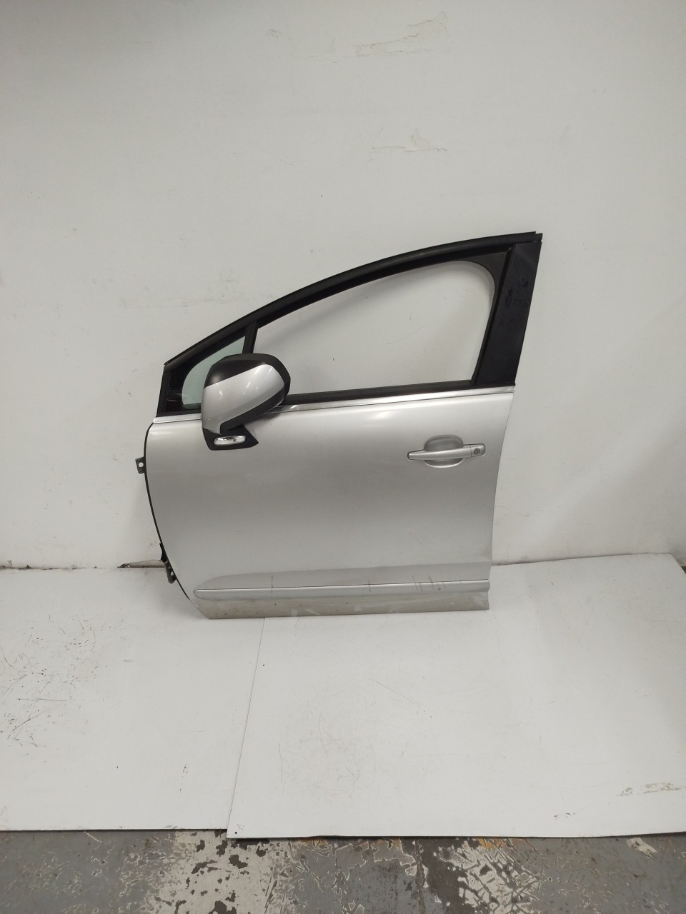 Porta Frente Esq PEUGEOT 5008  de 2009 a 2017
