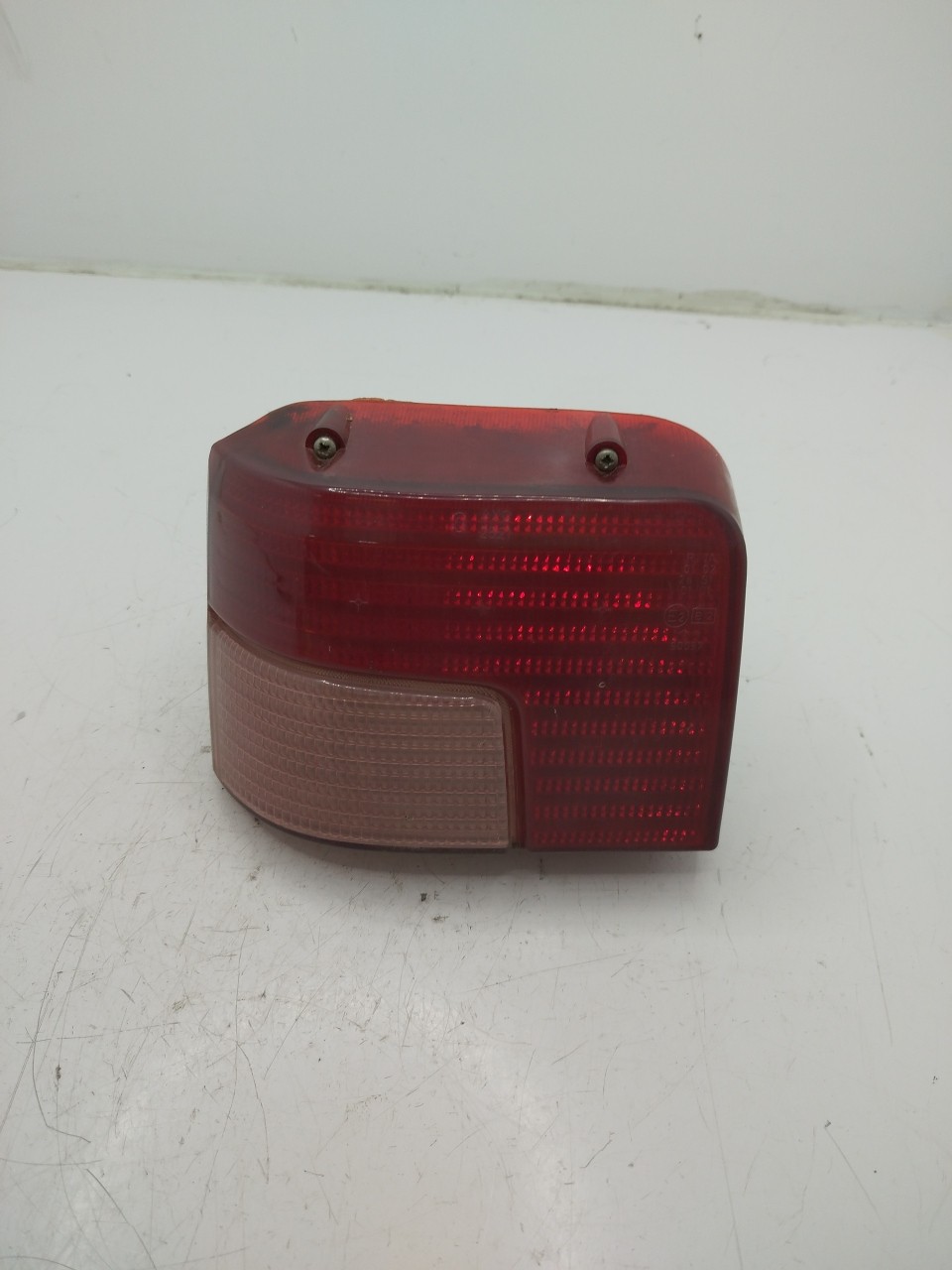 Farolim Stop Esq PEUGEOT 205 II  de 1987 a 2000