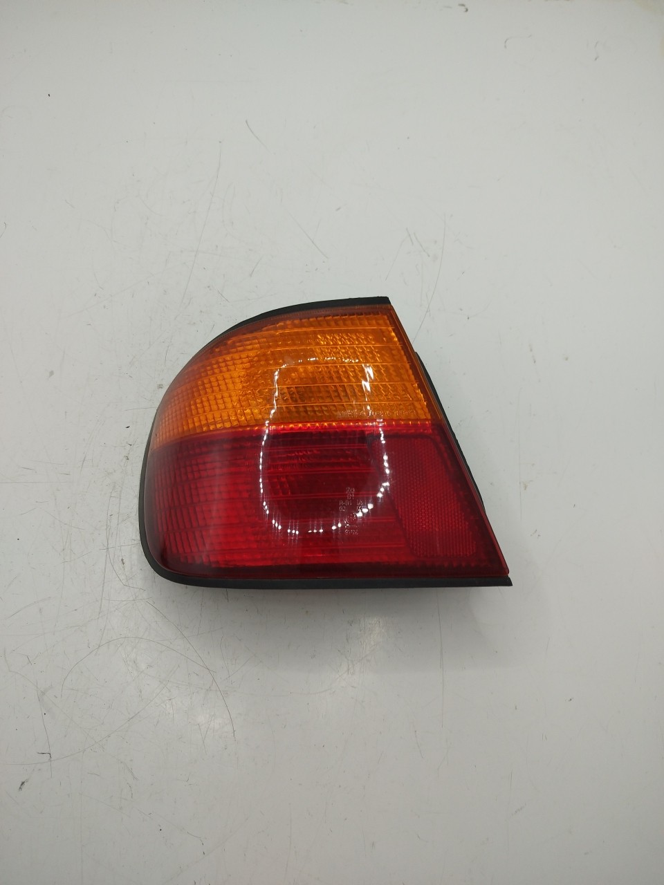 Farolim Stop Esq NISSAN PRIMERA  de 1996 a 2001