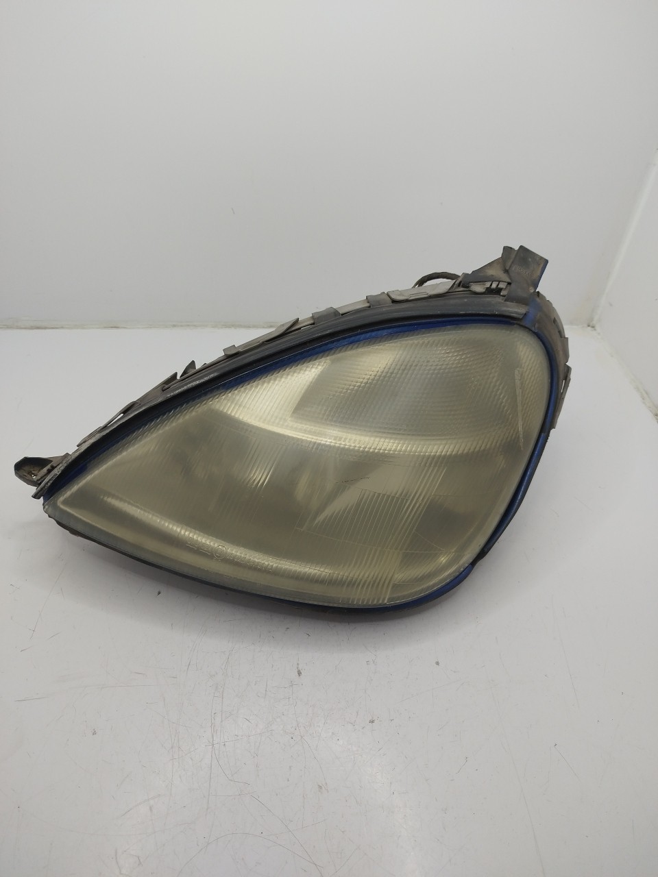 Farol/ Otica Dianteiro ESQ MERCEDES-BENZ Classe A  de  a 