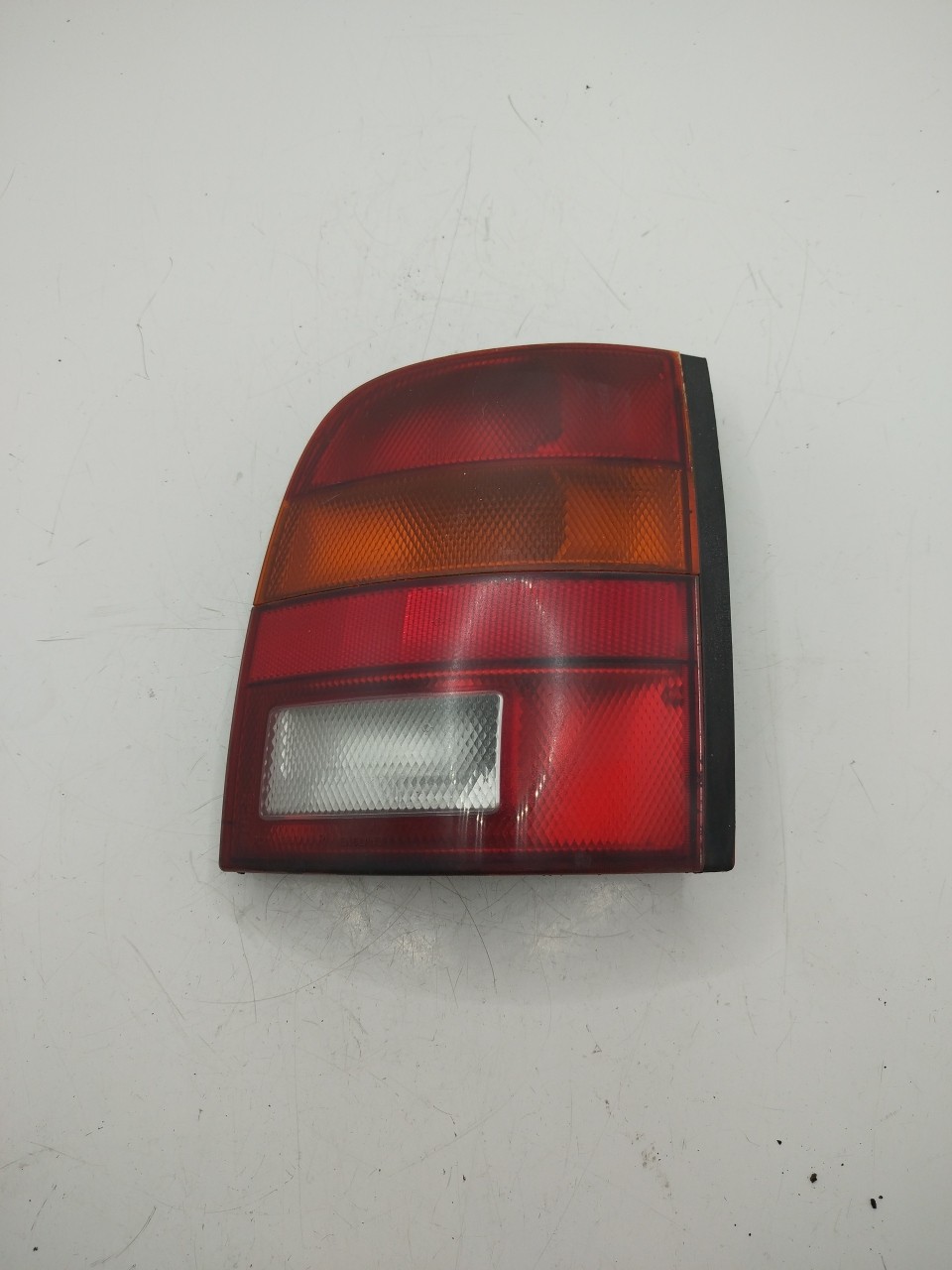 Farolim Stop Dto NISSAN MICRA II  de 1992 a 2007