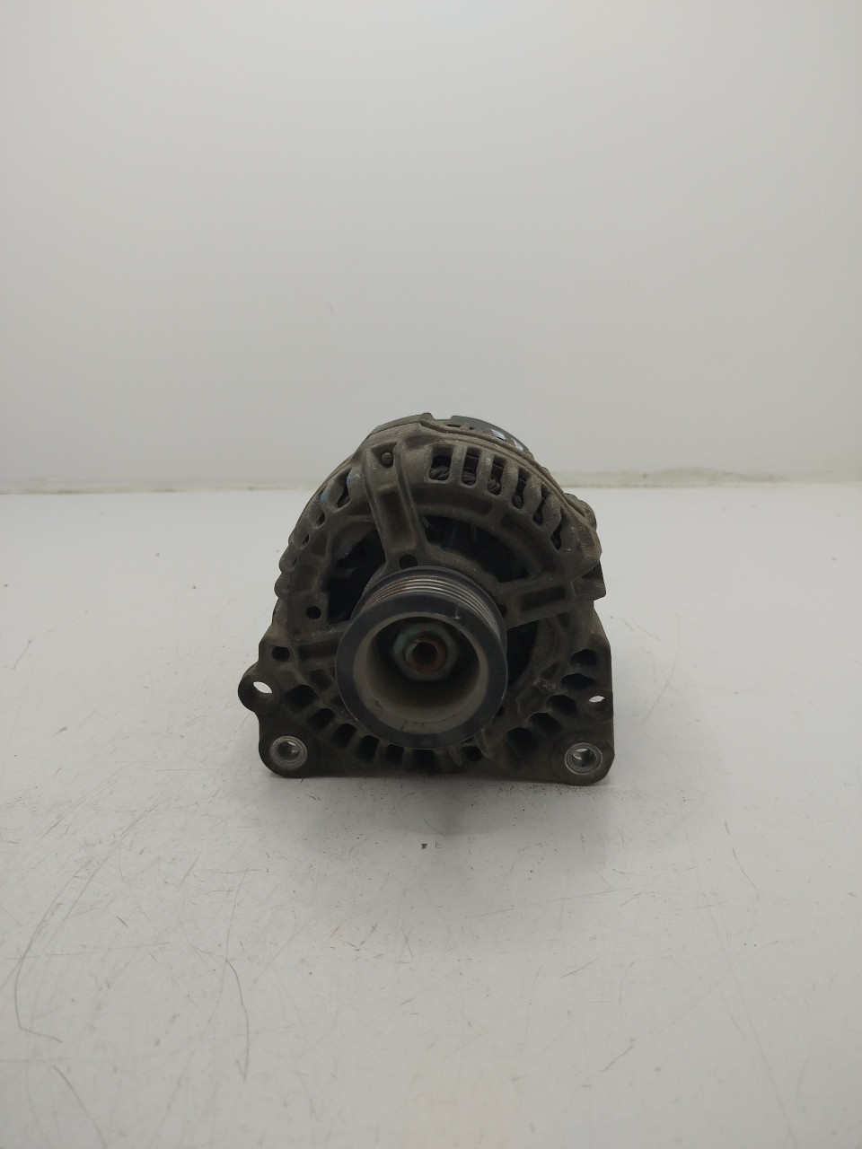 Alternador VOLKSWAGEN GOLF IV  de 1997 a 2007