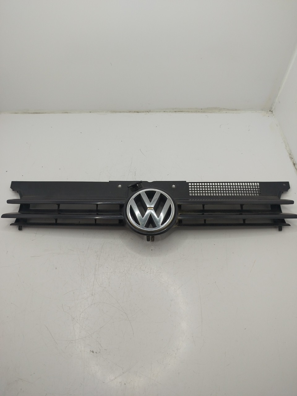 Grelha da Frente VOLKSWAGEN GOLF IV  de 1997 a 2007