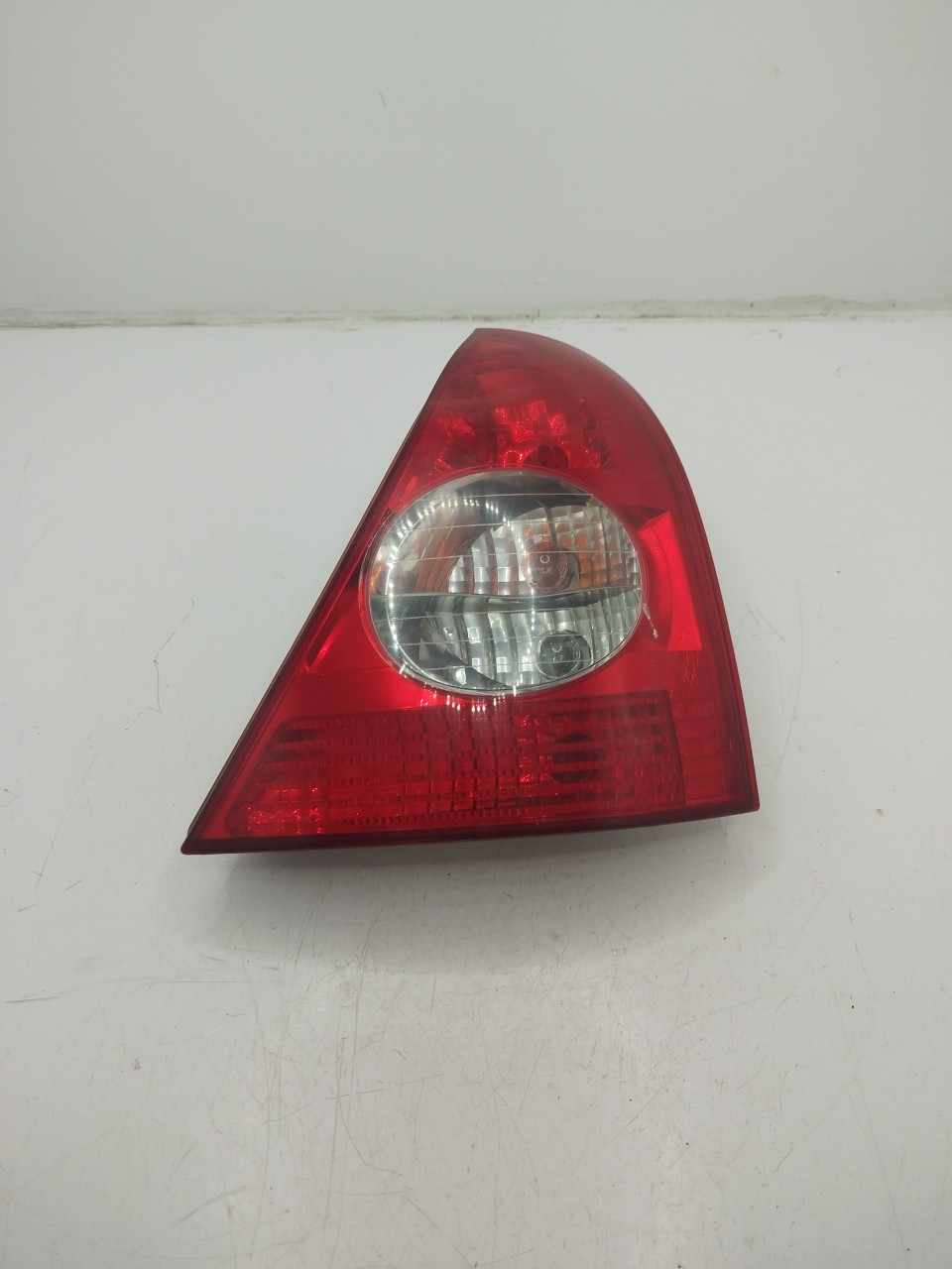 Farolim Stop Dto RENAULT Clio II  de  a 