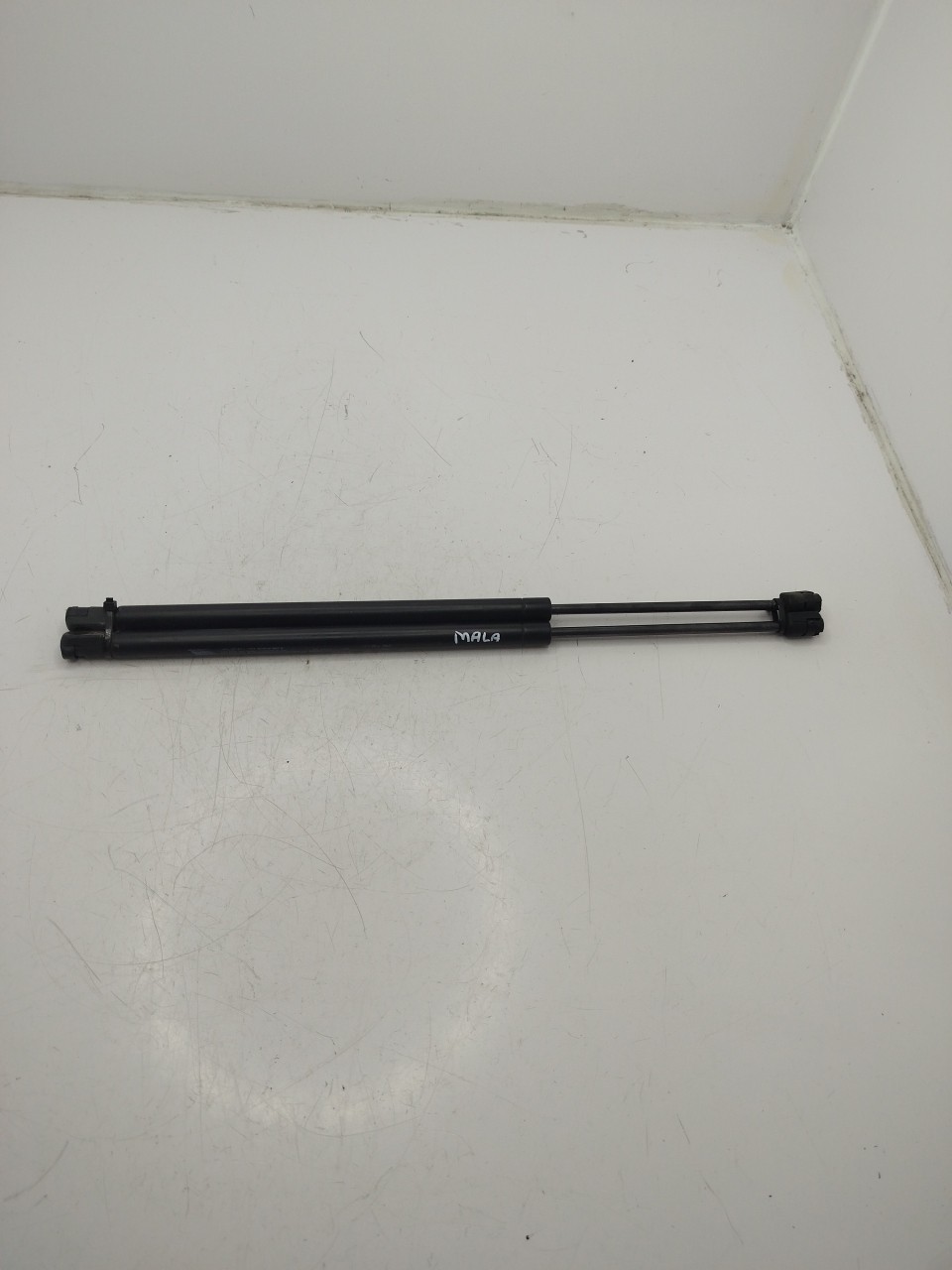 Amortecedor porta da mala RENAULT GRAND SCÉNIC II  de 2004 a 2009