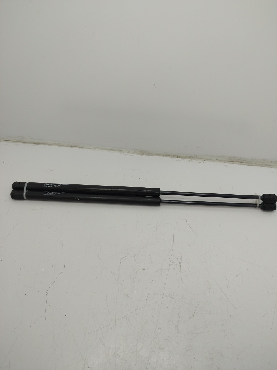 Amortecedor porta da mala PEUGEOT 206  de  a 