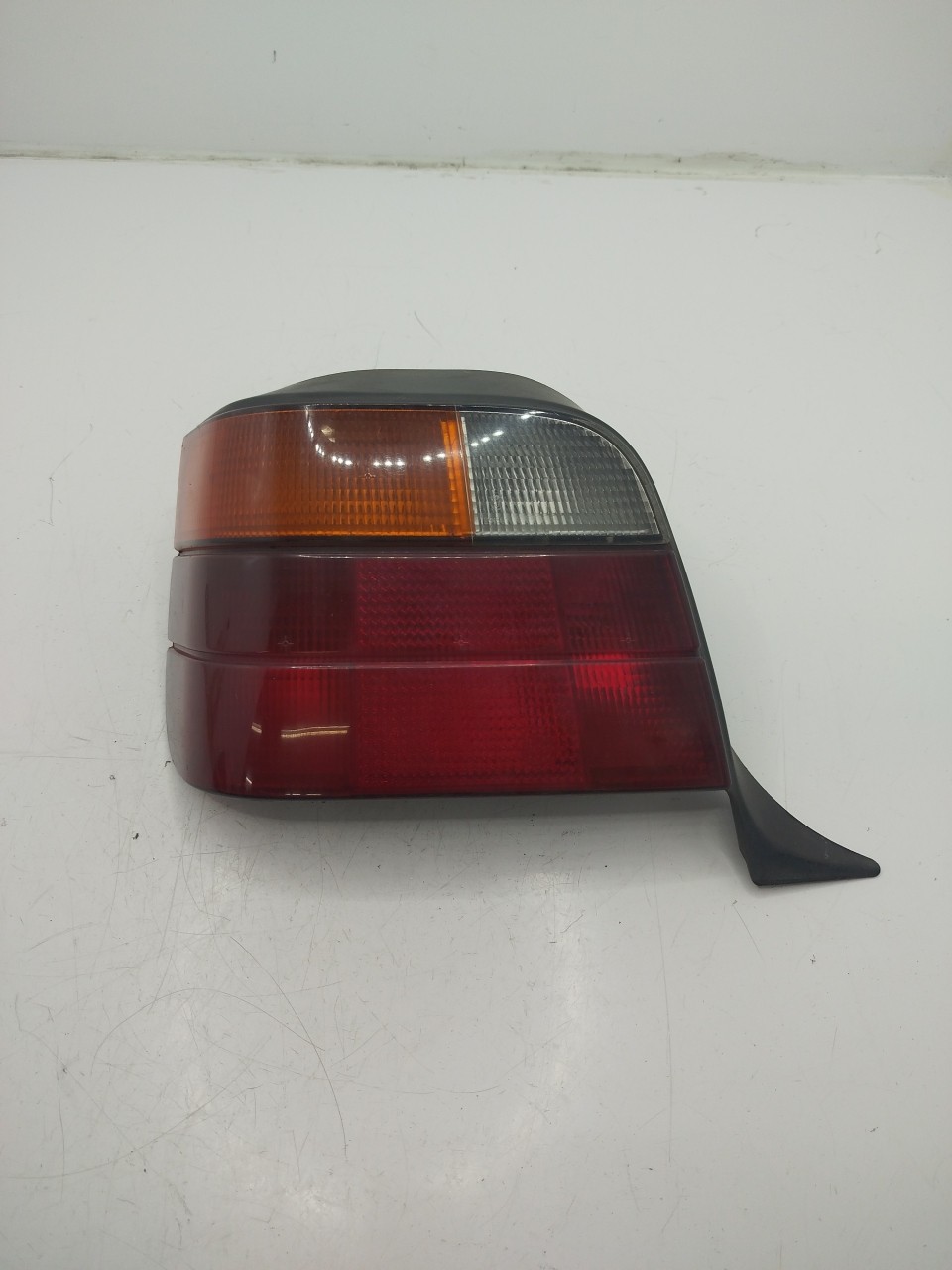Farolim Stop Esq BMW 3 Touring  de 1994 a 1999