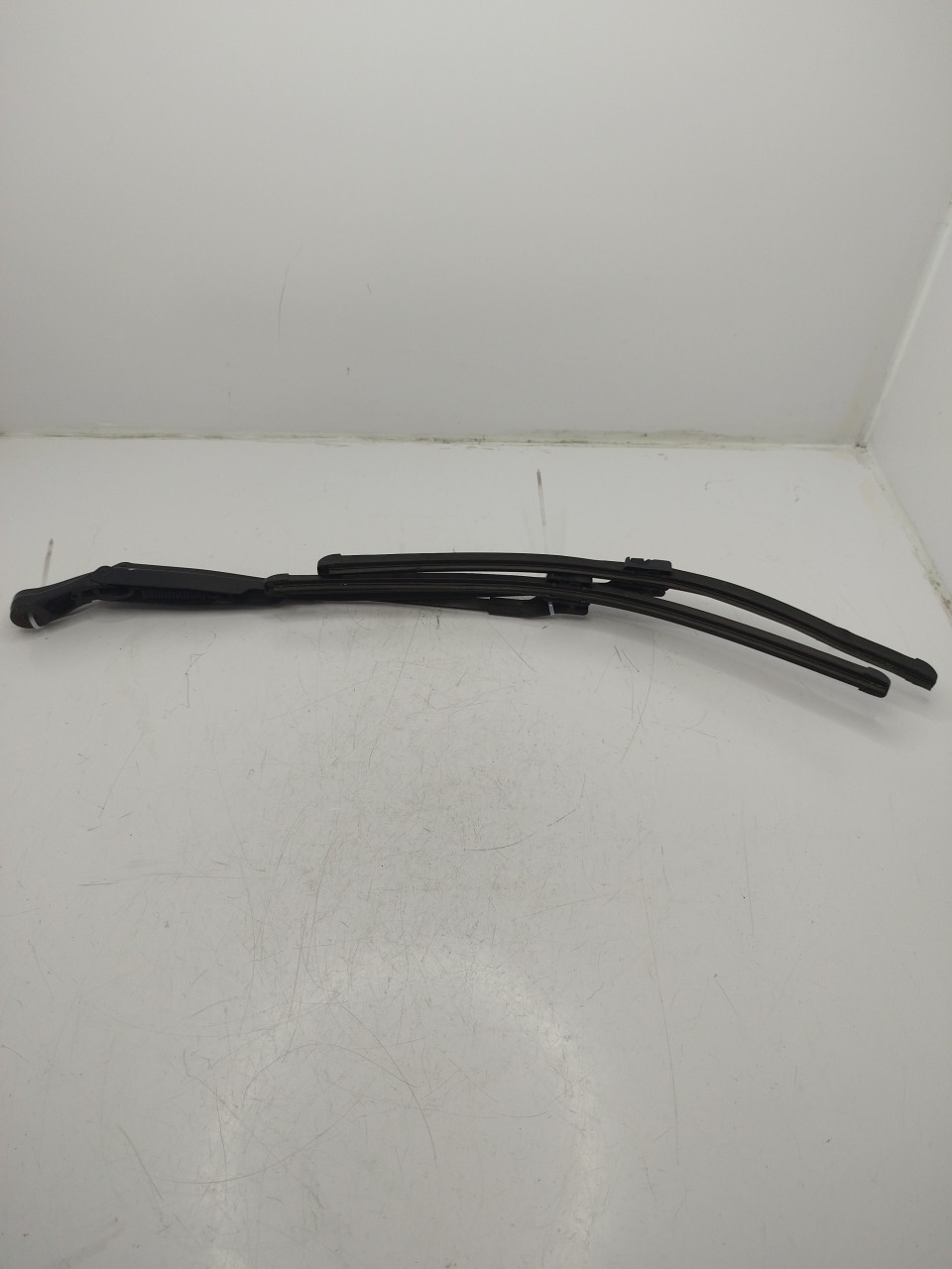 Haste/Braço de escova Limpa Vidros VOLKSWAGEN PASSAT Variant  de 2000 a 2005