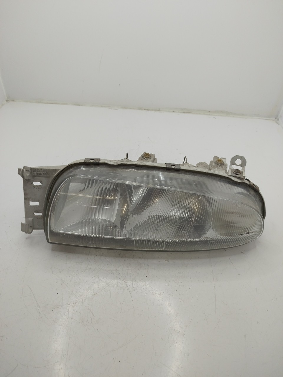 Farol/ Otica Dianteiro ESQ FORD FIESTA IV  de 1995 a 2002