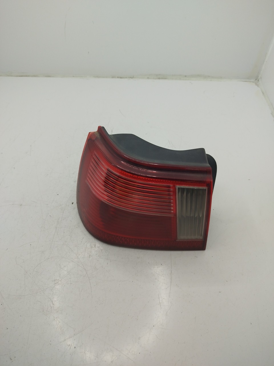 Farolim Stop Esq SEAT IBIZA II  de 1993 a 2002