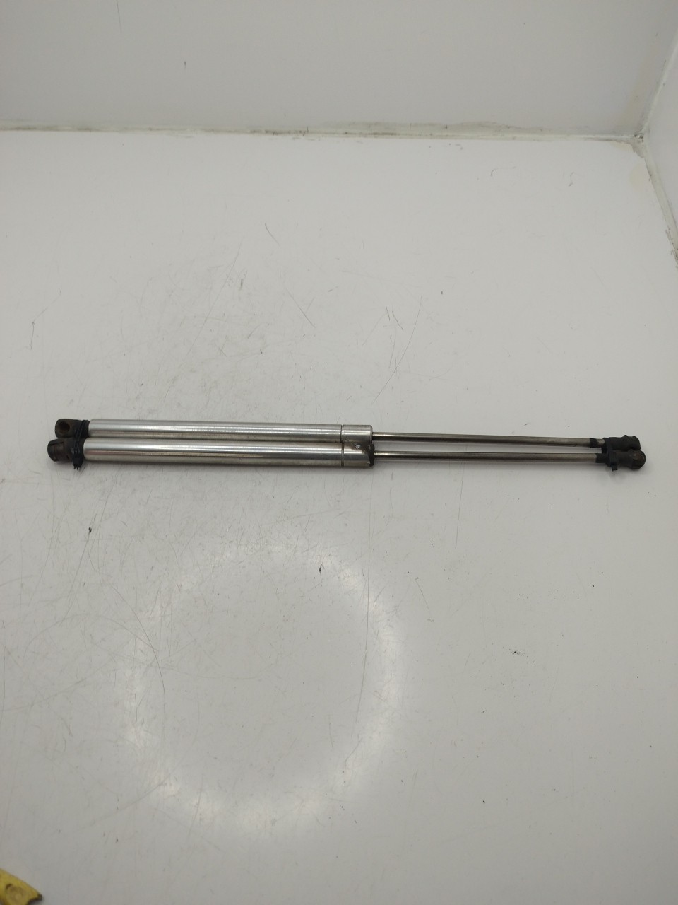 Amortecedor porta da mala VOLKSWAGEN PASSAT Variant  de 2000 a 2005