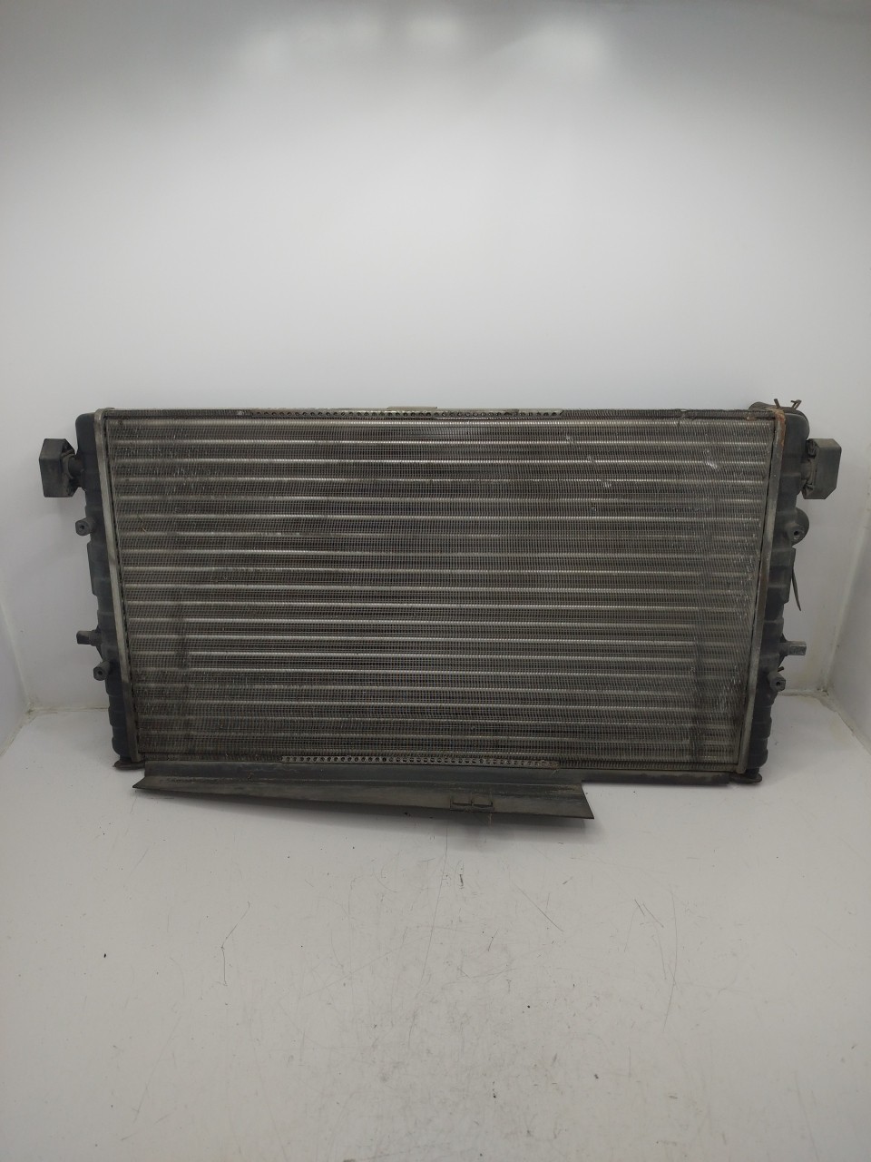 Radiador da água SEAT IBIZA II  de 1993 a 2002