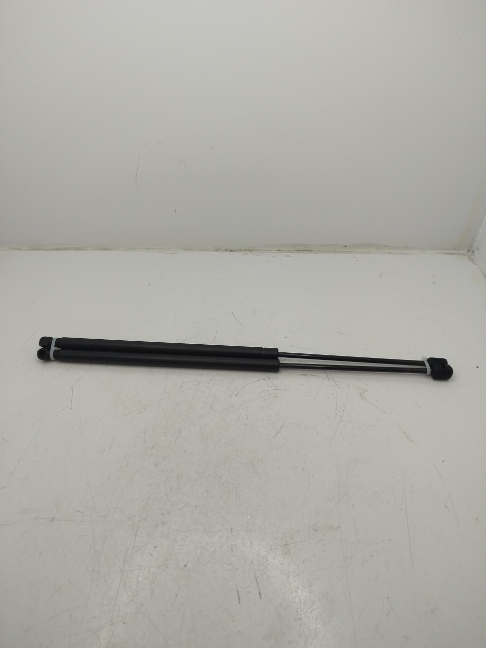 Amortecedor porta da mala RENAULT MEGANE Scenic  de 1996 a 2001
