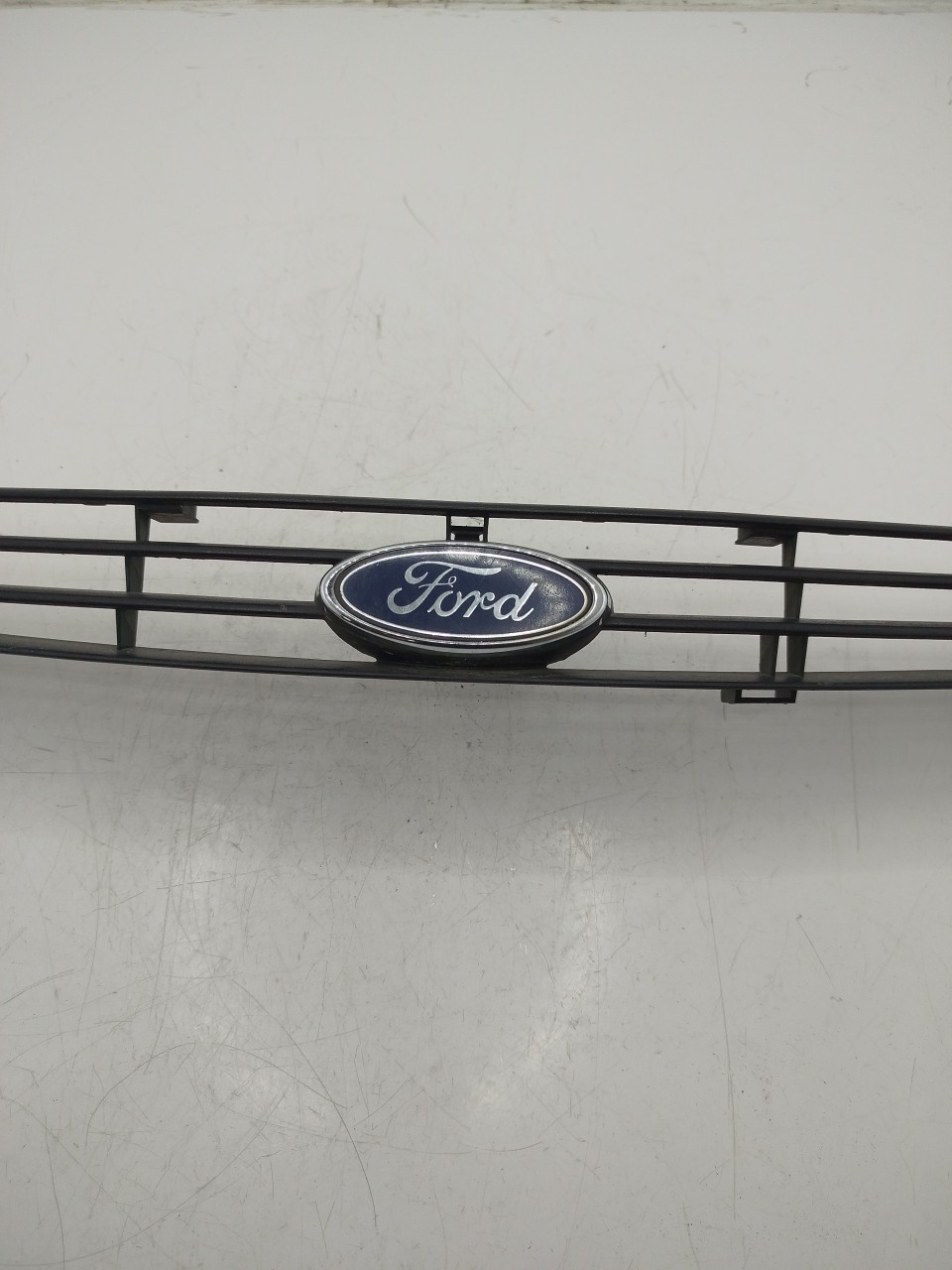 Grelha da Frente FORD Focus I Carrinha  de  a 