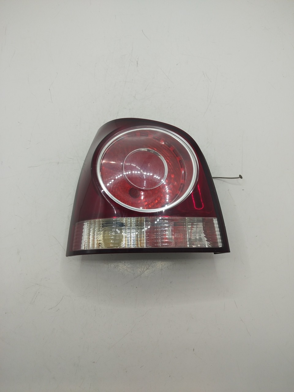 Farolim Stop Esq VOLKSWAGEN POLO  de 2001 a 2014