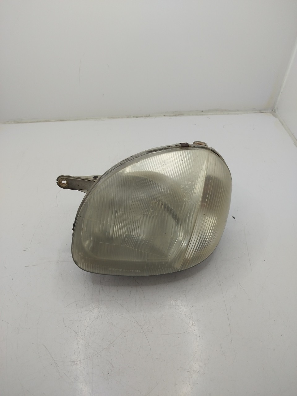 Farol/ Otica Dianteiro ESQ HYUNDAI ATOS  de 1997 a 0
