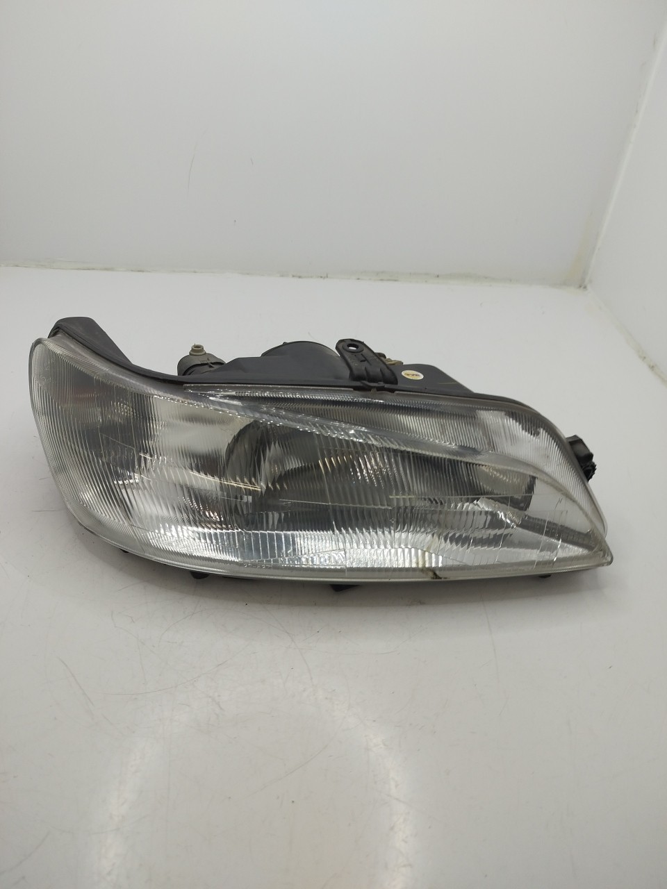 Farol/ Otica Dianteiro DTO PEUGEOT 306 Break  de 1994 a 2002