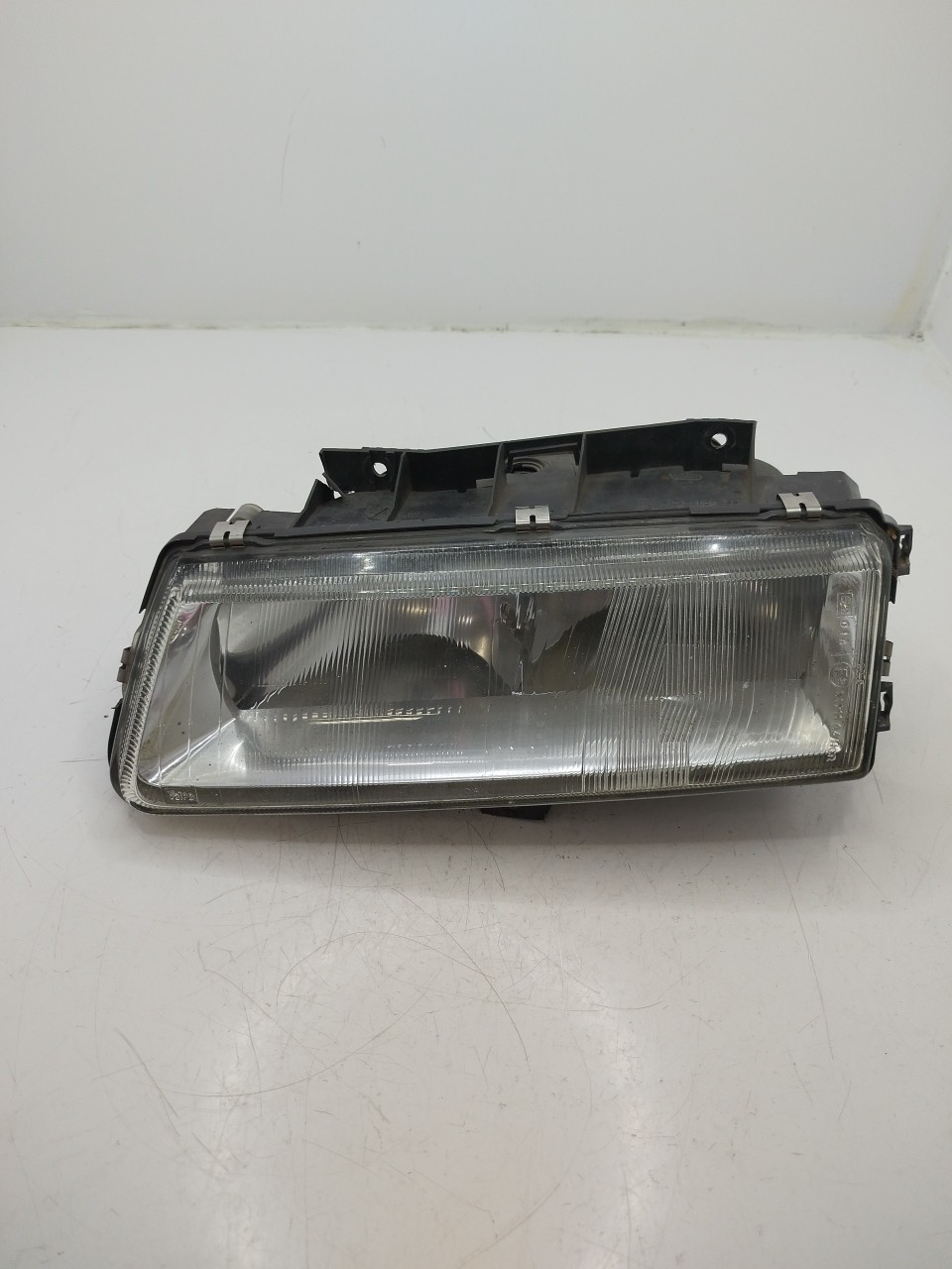 Farol/ Otica Dianteiro ESQ CITROEN XANTIA  de 1993 a 2003