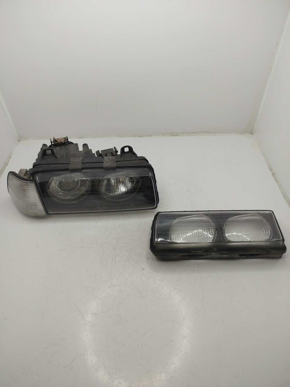 Farol/ Otica Dianteiro DTO BMW 3 Compact  de 1994 a 2000