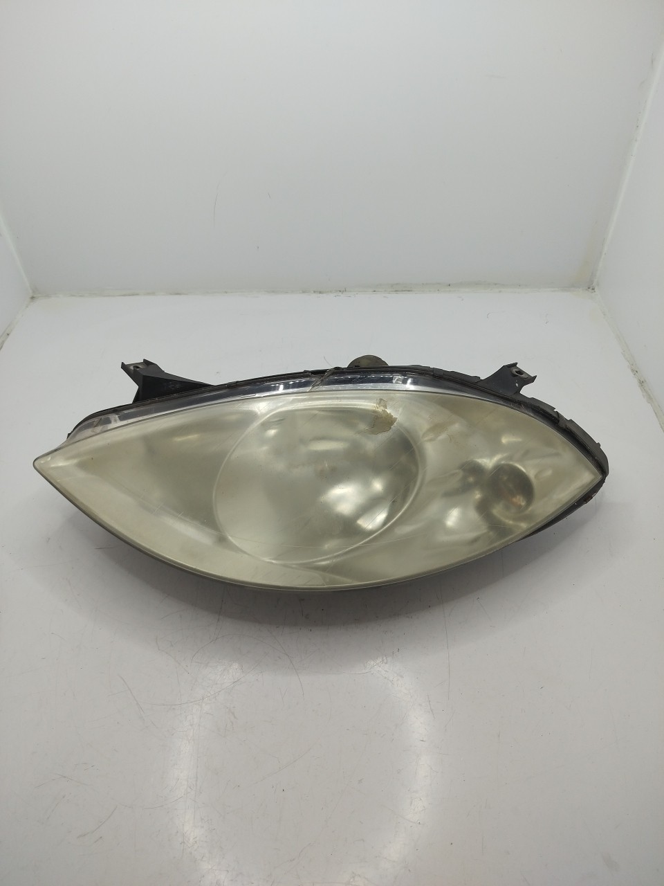 Farol/ Otica Dianteiro ESQ MERCEDES-BENZ Classe A  de  a 