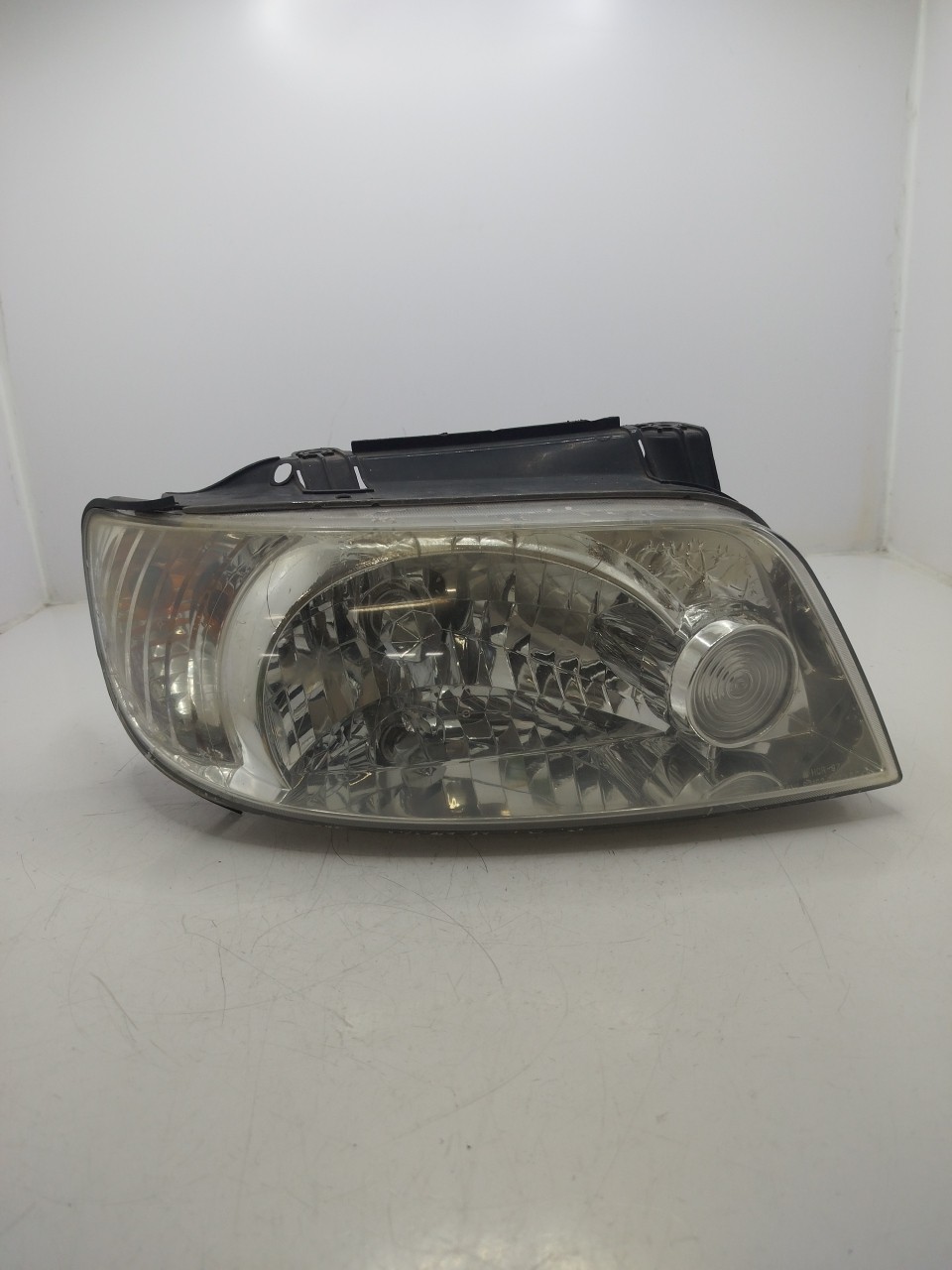 Farol/ Otica Dianteiro DTO HYUNDAI MATRIX  de 2001 a 2010