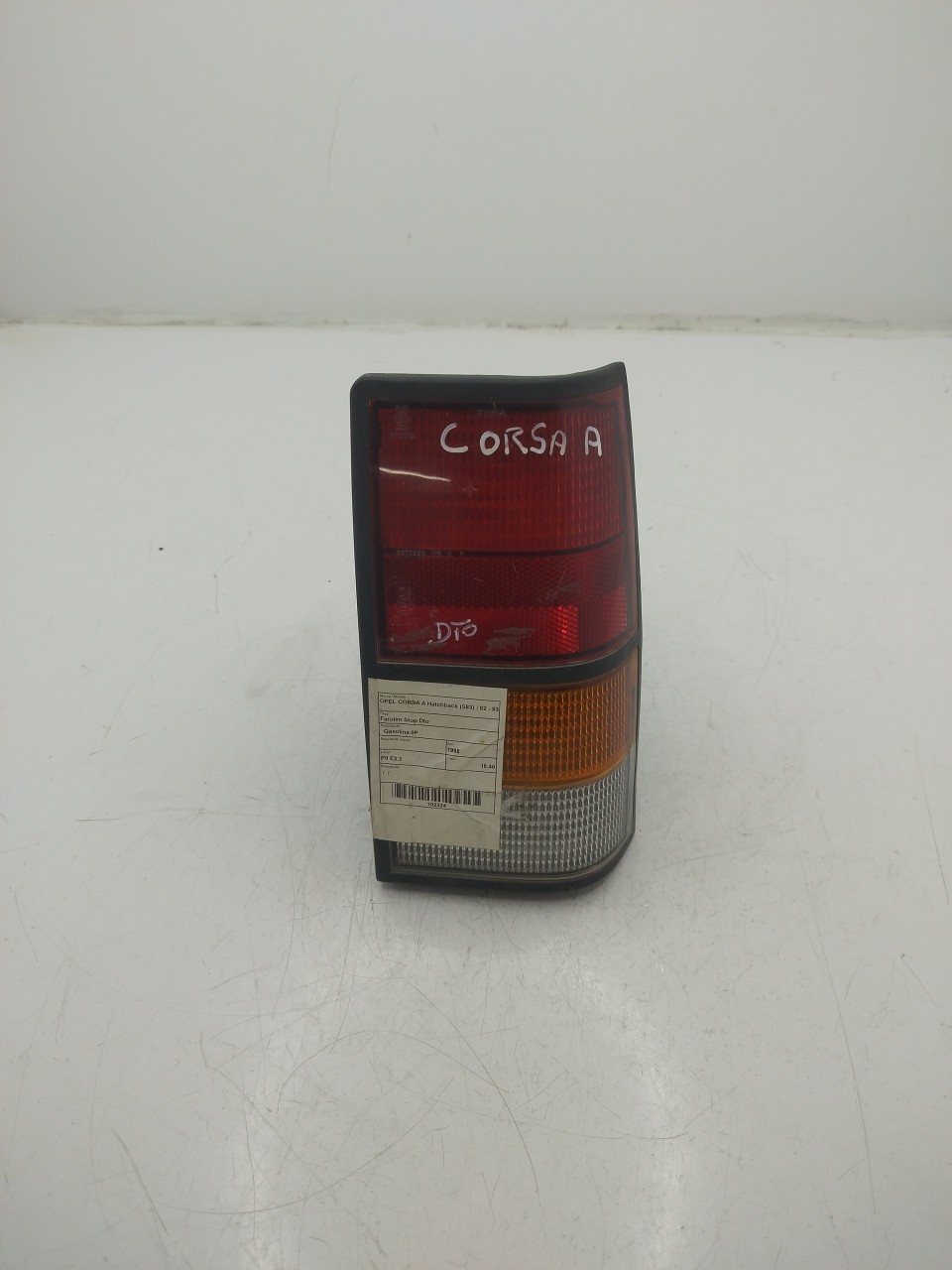 farolim stop dto opel corsa a hatchback  de 1982 a 1993