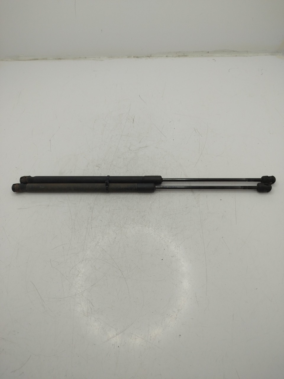 Amortecedor porta da mala MAZDA 3  de 2003 a 2009
