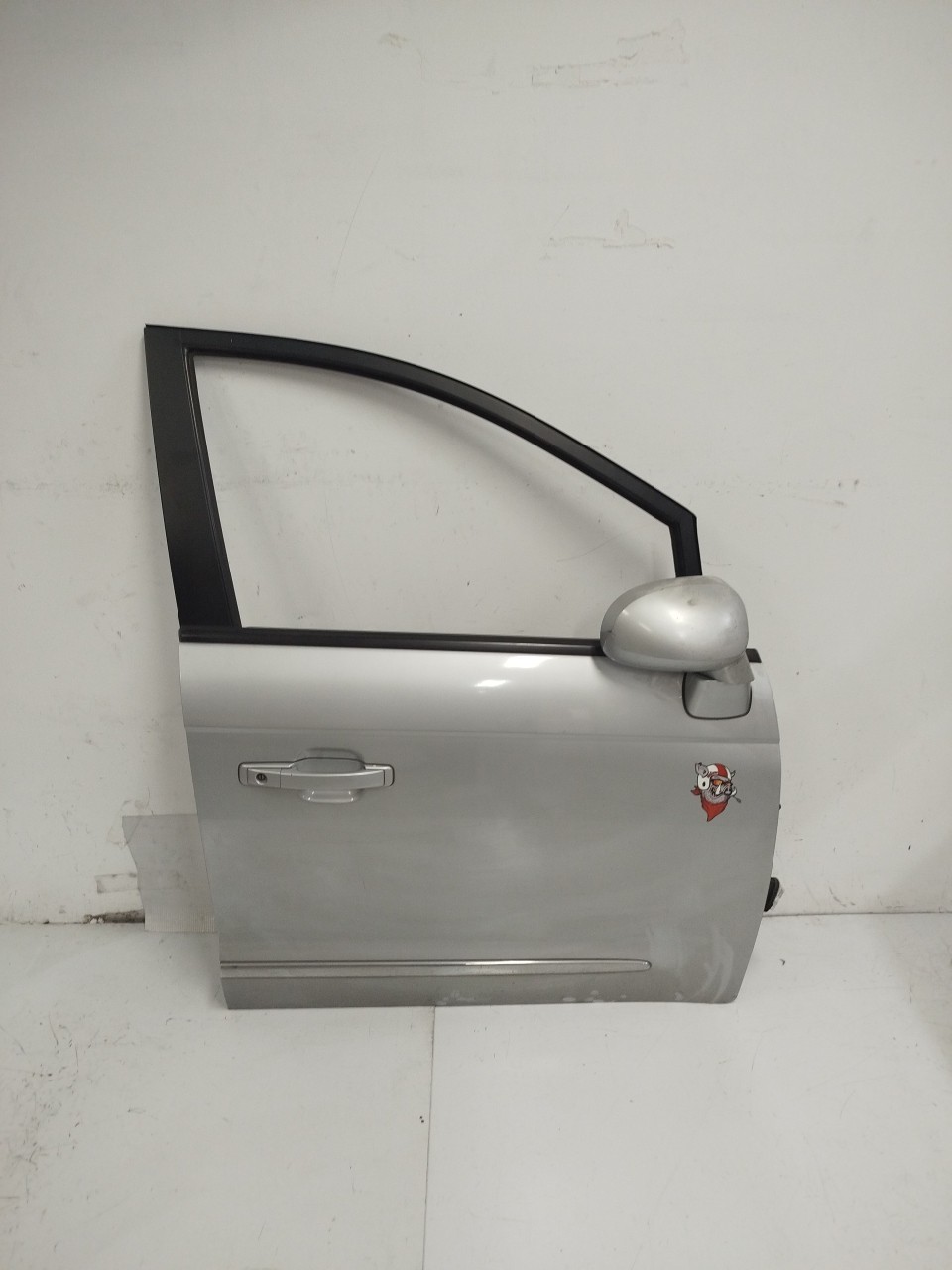Porta Frente Dto SSANGYONG RODIUS  de 2005 a 0